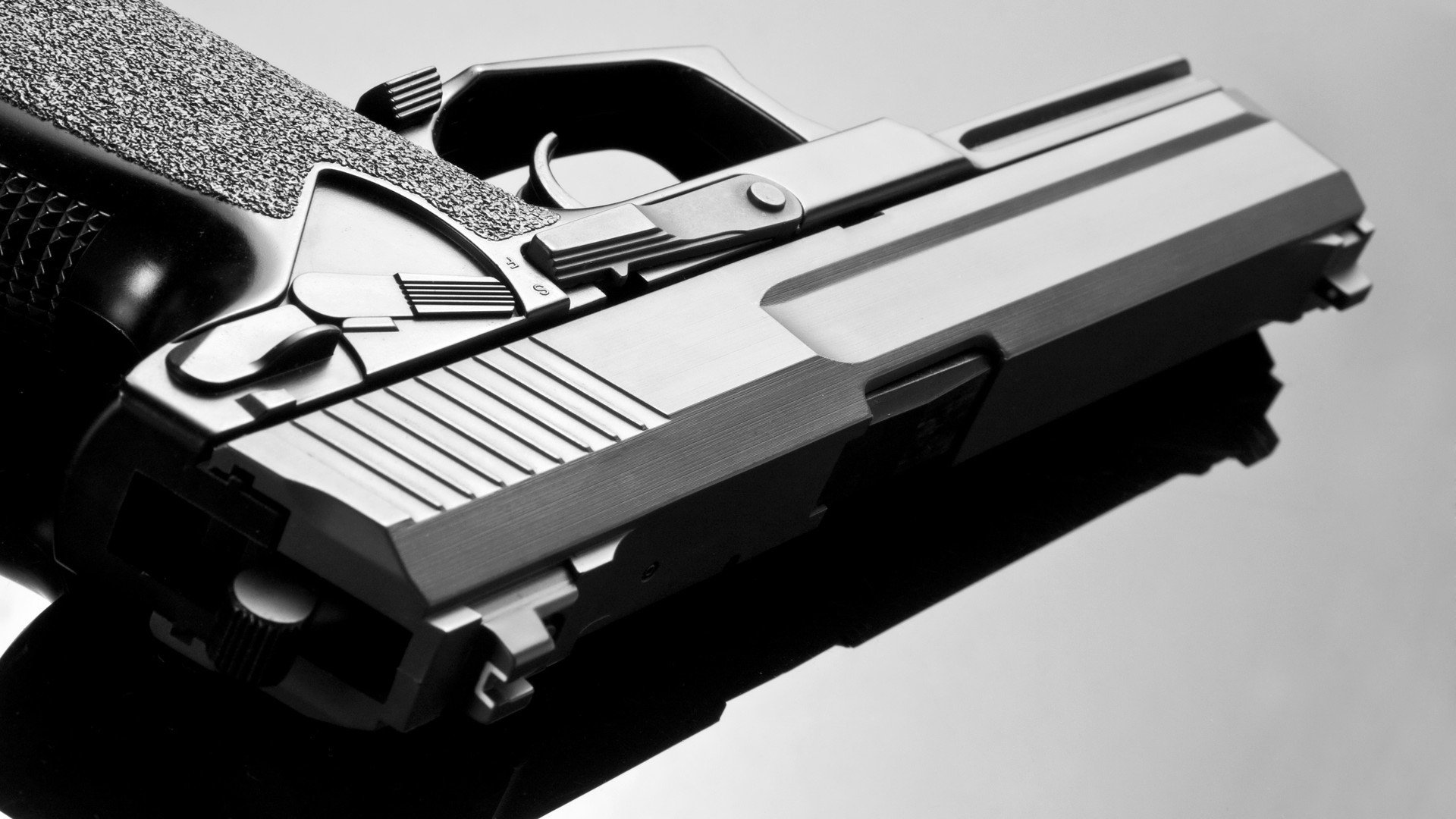 青少年足球赛事缺乏专业组织力量,青少年的足球联赛