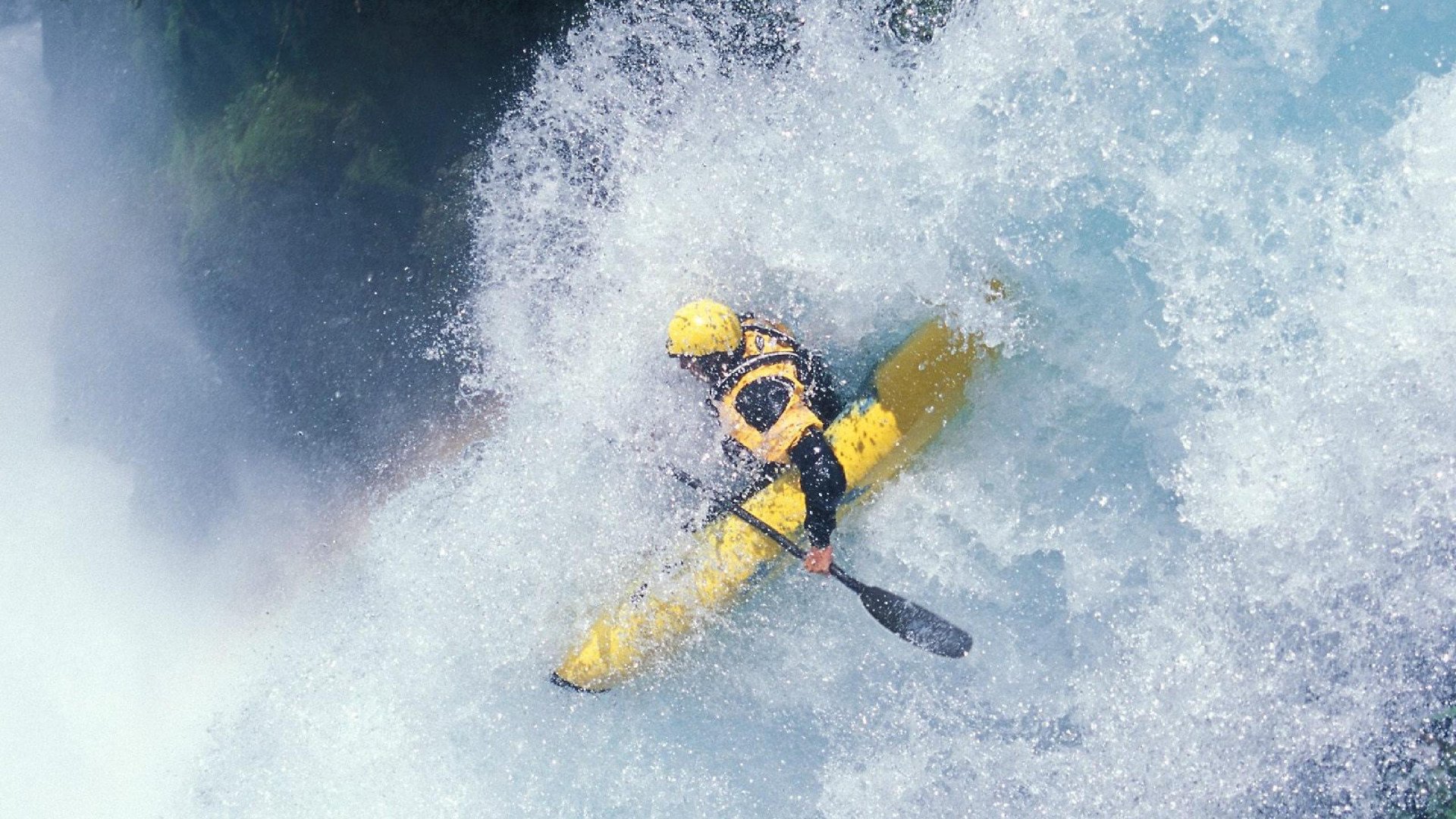 亚冠联赛中国青年队战平 球员配合存在问题，青年队打亚冠