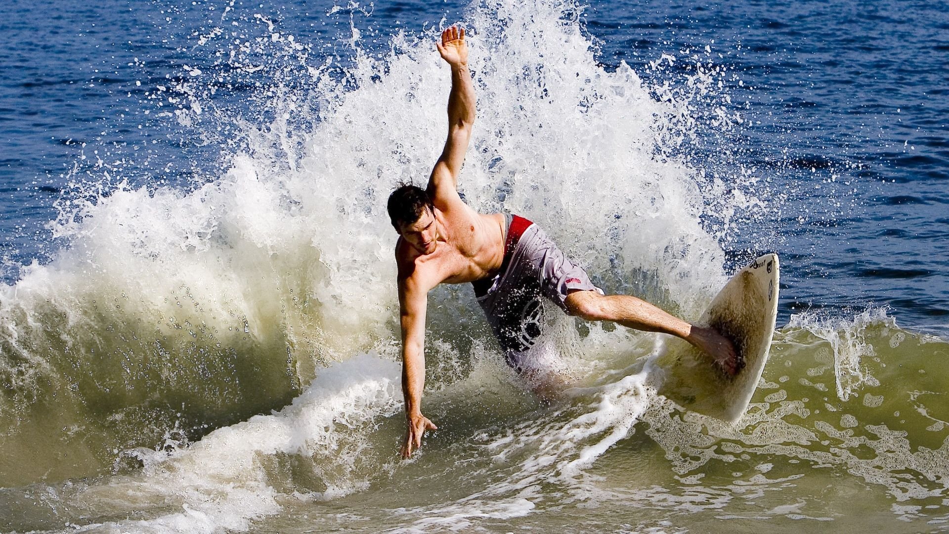 卡斯帕·科尔博赛后感谢团队支持,帕斯卡尔集锦